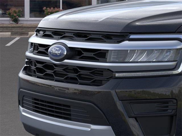 new 2024 Ford Expedition car, priced at $61,226