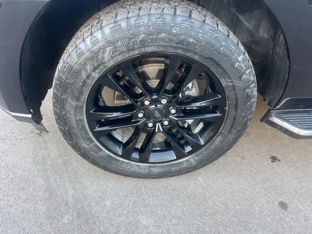 used 2023 Ford Expedition car, priced at $43,640