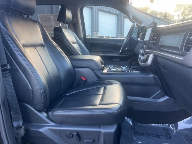 used 2023 Ford Expedition car, priced at $43,640