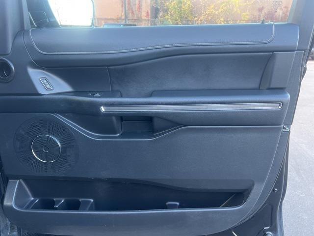 used 2023 Ford Expedition car, priced at $43,640