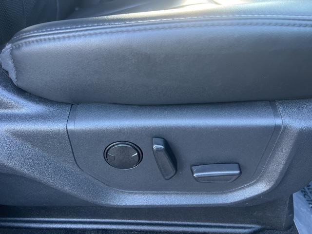 used 2023 Ford Expedition car, priced at $43,640