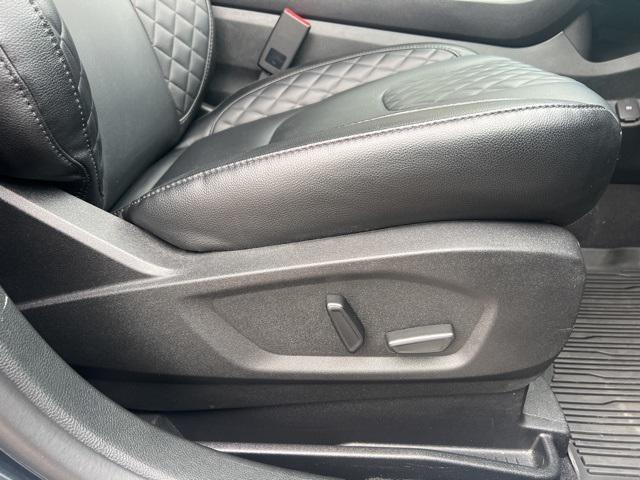 used 2023 Ford Edge car, priced at $28,539