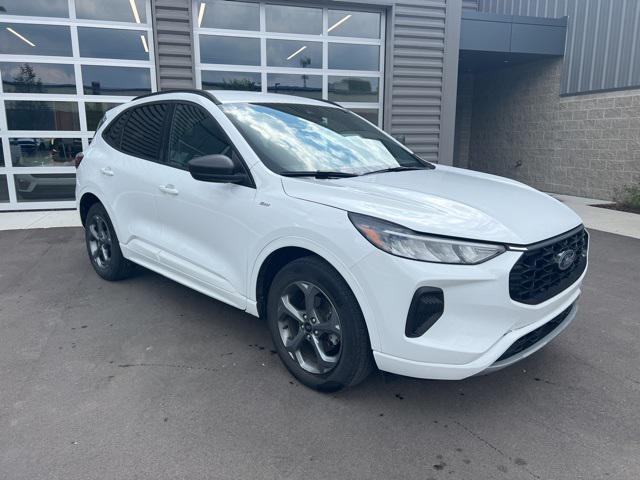 used 2023 Ford Escape car, priced at $24,114