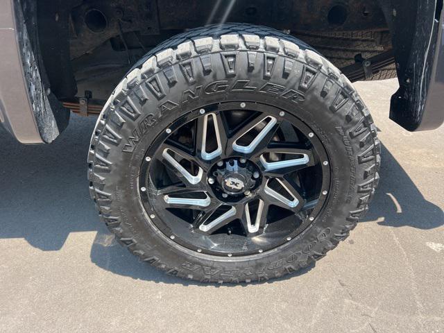 used 2014 GMC Sierra 1500 car, priced at $22,998