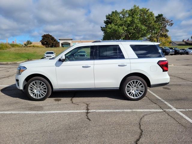 used 2024 Ford Expedition car, priced at $67,583