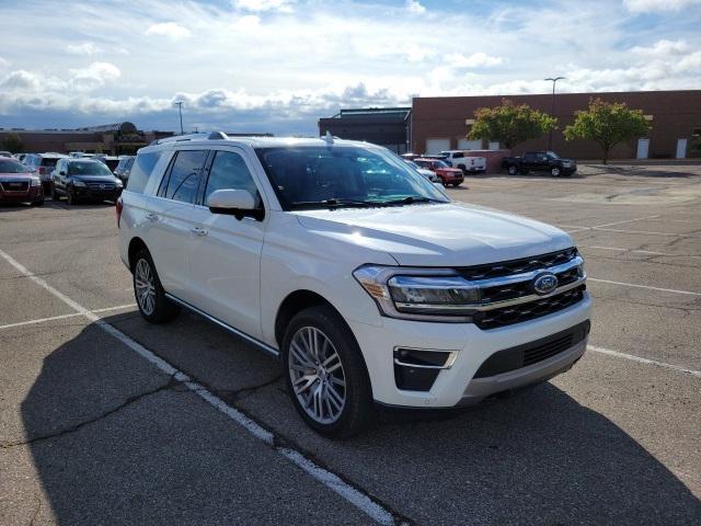 used 2024 Ford Expedition car, priced at $67,583