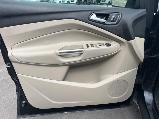used 2015 Ford Escape car, priced at $5,926