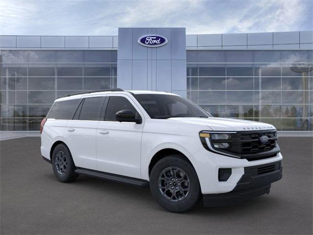 new 2025 Ford Expedition car, priced at $60,643