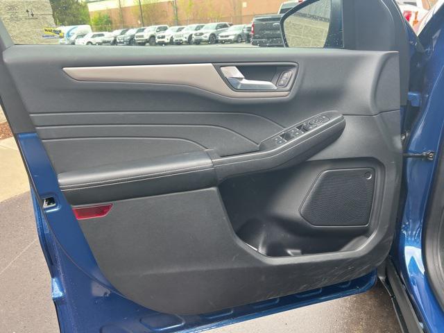 used 2022 Ford Escape car, priced at $25,243