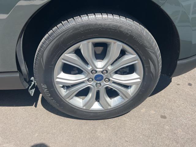 used 2022 Ford Edge car, priced at $25,627