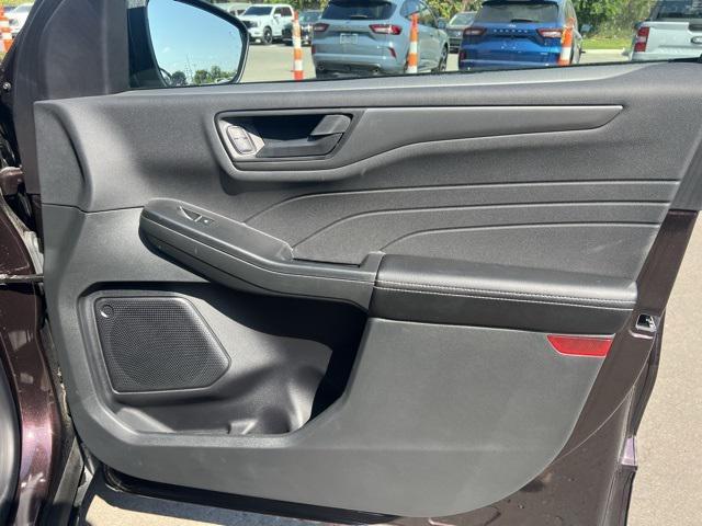 used 2023 Ford Escape car, priced at $24,767