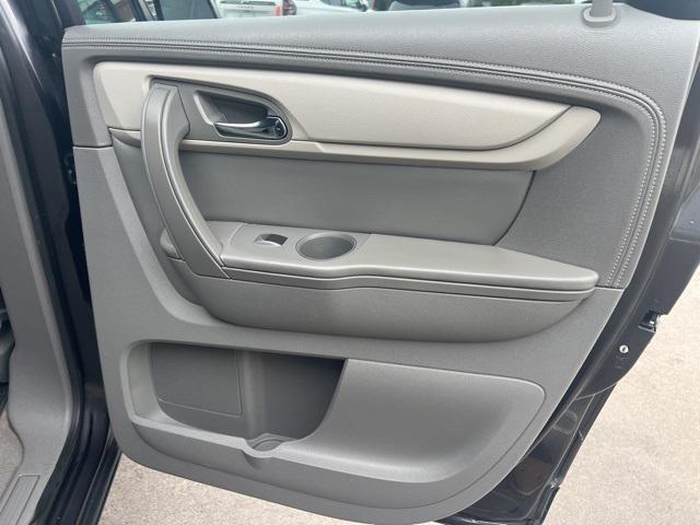 used 2015 Chevrolet Traverse car, priced at $4,900