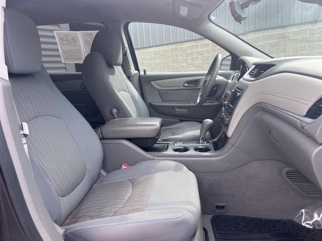 used 2015 Chevrolet Traverse car, priced at $4,900