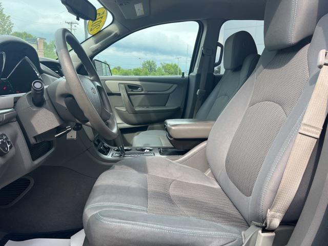 used 2015 Chevrolet Traverse car, priced at $4,900