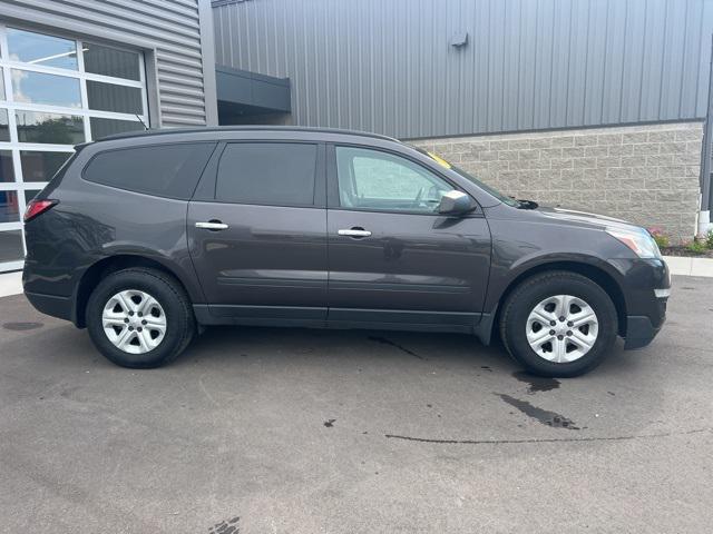 used 2015 Chevrolet Traverse car, priced at $4,900