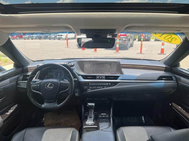 used 2019 Lexus ES 350 car, priced at $27,746