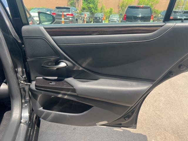 used 2019 Lexus ES 350 car, priced at $27,746