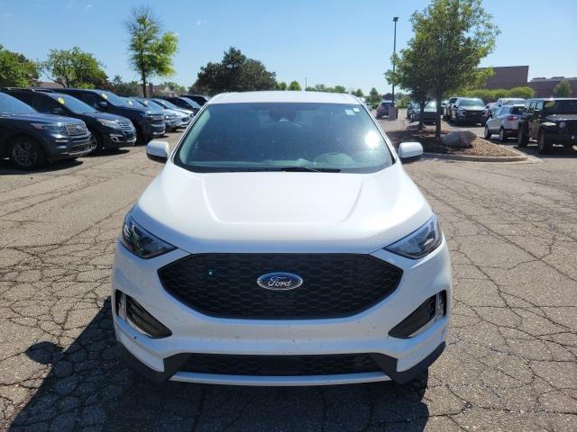 used 2022 Ford Edge car, priced at $30,397