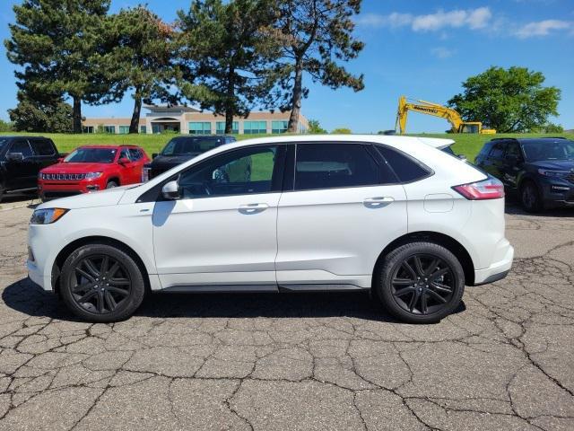 used 2022 Ford Edge car, priced at $30,397