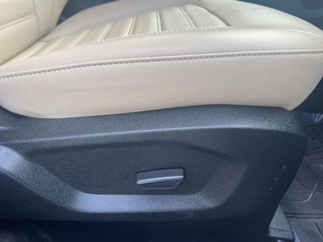 used 2022 Ford Edge car, priced at $25,464