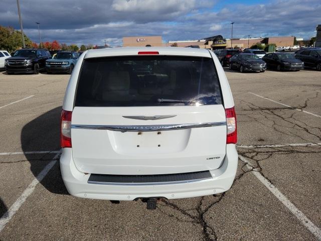 used 2014 Chrysler Town & Country car, priced at $10,935