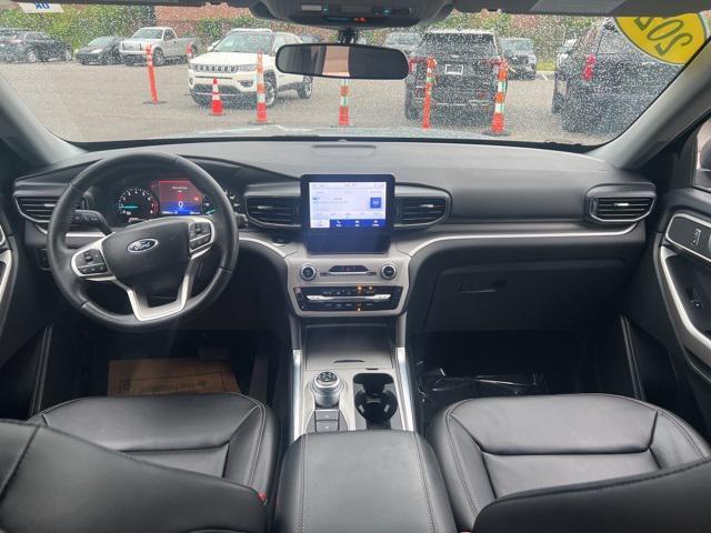 used 2023 Ford Explorer car, priced at $31,327