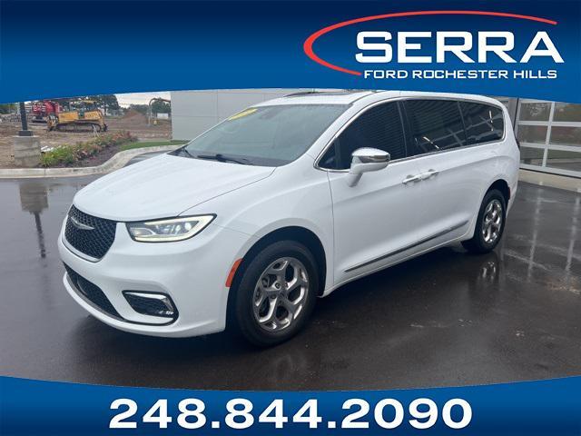 used 2021 Chrysler Pacifica car, priced at $32,276