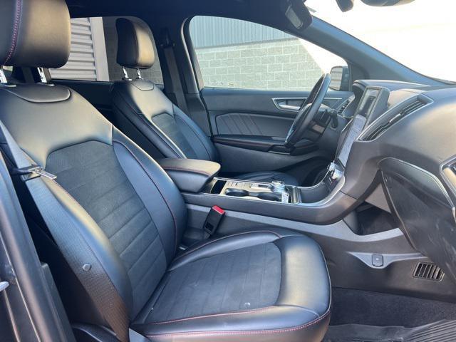 used 2024 Ford Edge car, priced at $29,894