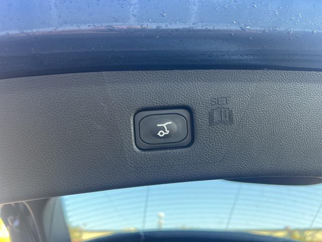 used 2024 Ford Edge car, priced at $29,894