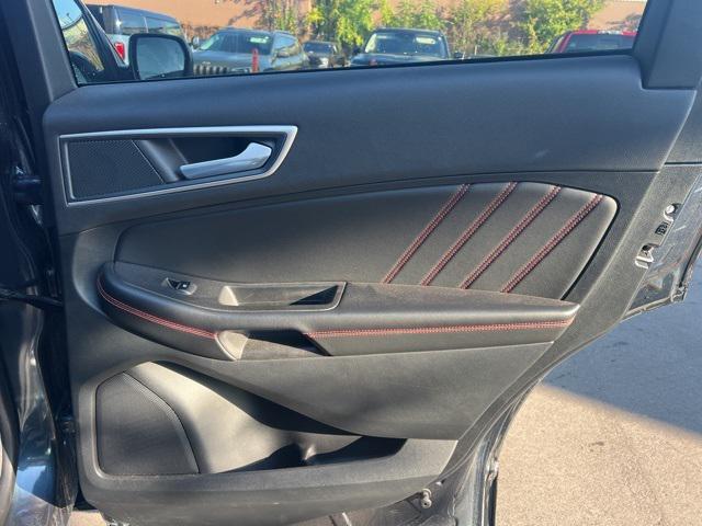 used 2024 Ford Edge car, priced at $29,894