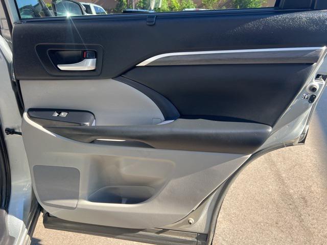 used 2019 Toyota Highlander car, priced at $24,858
