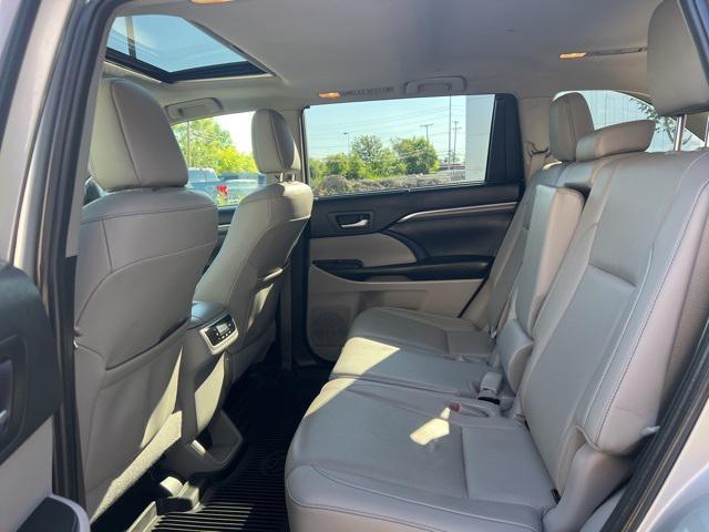 used 2019 Toyota Highlander car, priced at $24,858