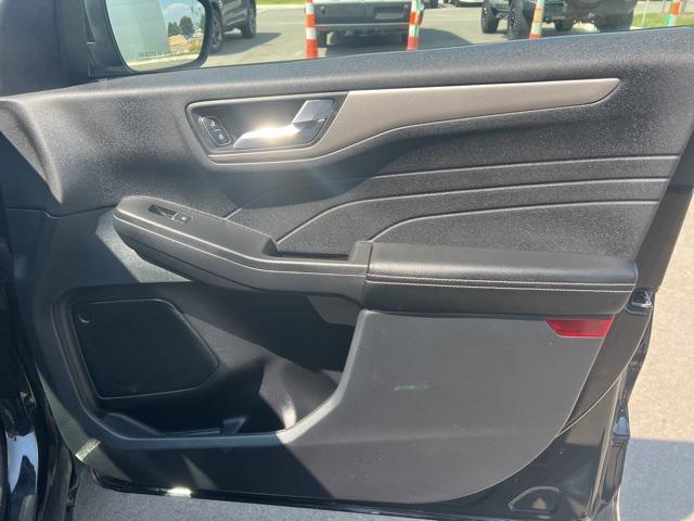 used 2022 Ford Escape car, priced at $22,989