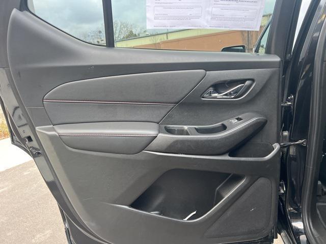 used 2023 Chevrolet Traverse car, priced at $37,360