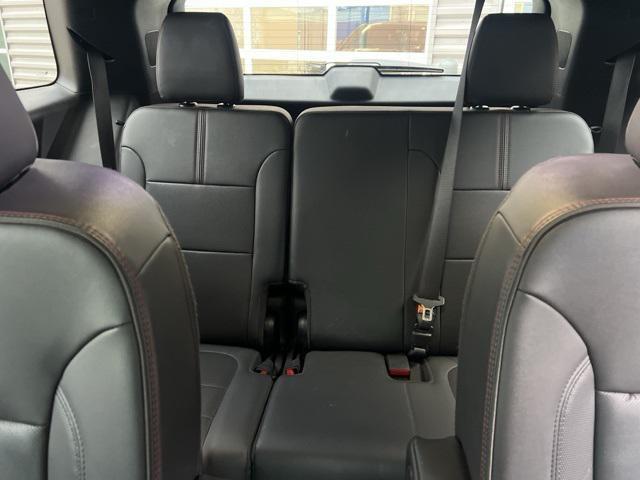 used 2023 Chevrolet Traverse car, priced at $37,360