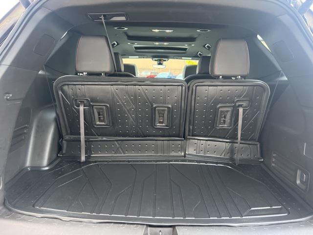 used 2023 Chevrolet Traverse car, priced at $37,360