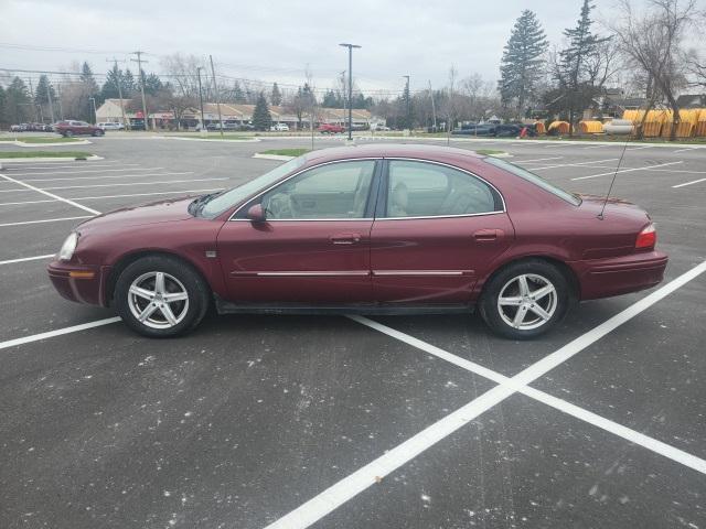 used 2005 Mercury Sable car, priced at $3,998