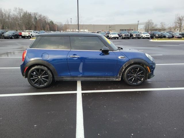 used 2016 MINI Hardtop car, priced at $9,298