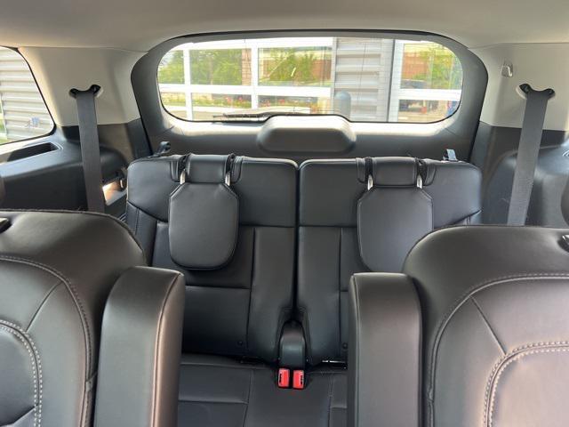 used 2024 Ford Explorer car, priced at $28,854