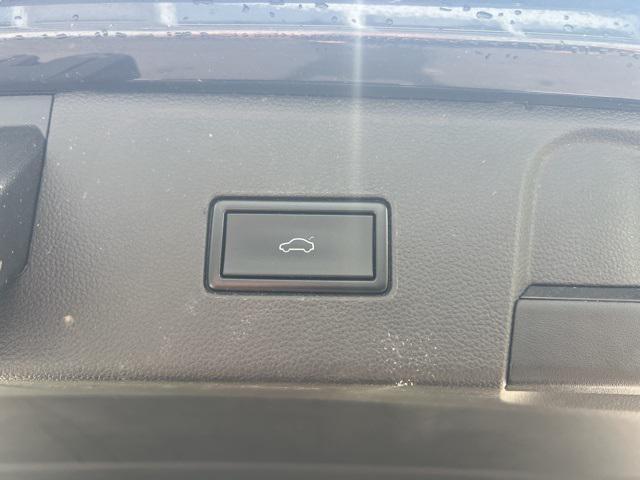 used 2021 Volkswagen Atlas car, priced at $25,747