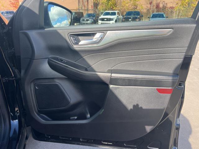 used 2022 Ford Escape car, priced at $22,837