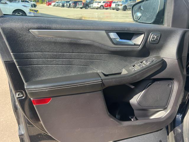 used 2022 Ford Escape car, priced at $22,837