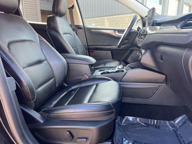 used 2022 Ford Escape car, priced at $22,837