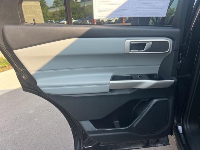 used 2023 Ford Explorer car, priced at $28,154