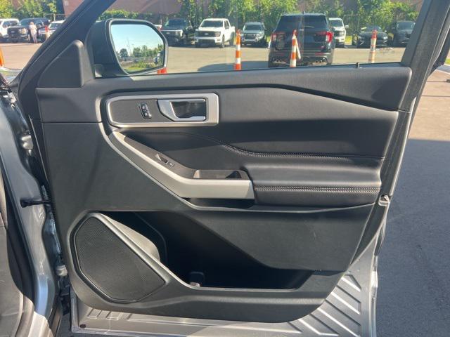used 2023 Ford Explorer car, priced at $30,420