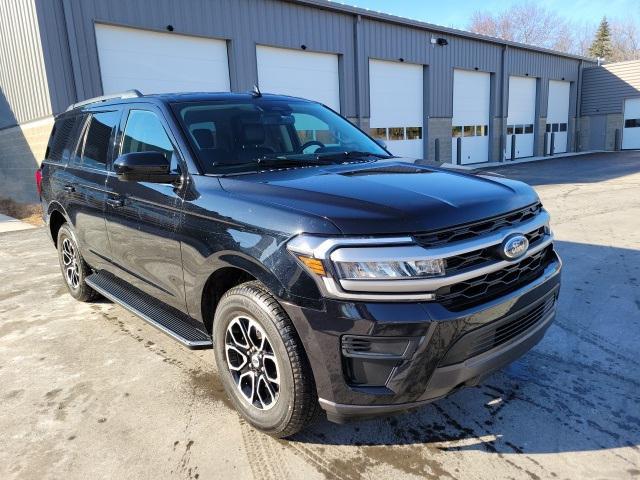 used 2022 Ford Expedition car, priced at $35,942