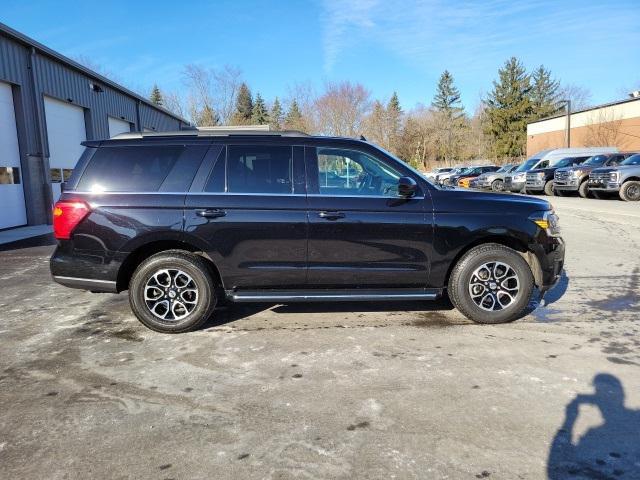 used 2022 Ford Expedition car, priced at $35,942