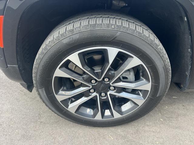 used 2021 Jeep Grand Cherokee L car, priced at $30,640