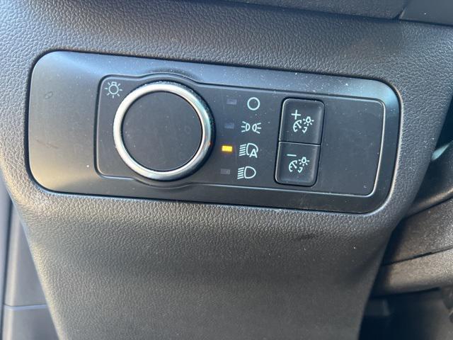 used 2022 Ford Escape car, priced at $19,294