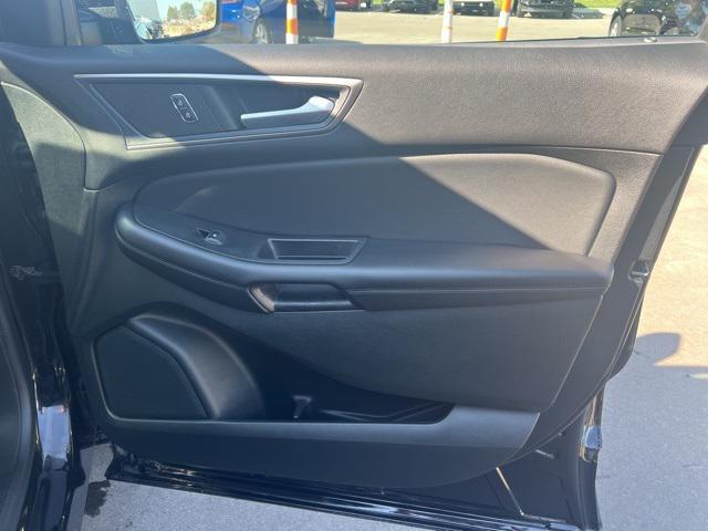 used 2022 Ford Edge car, priced at $26,796